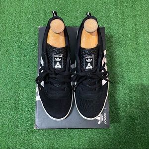 Palace Adidas Mens size 7.5